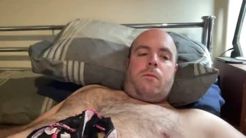 Owen2022 online show from April 6, 6:14 am