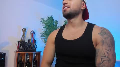 Snapshot of owenmaximus814 chatting on October 24, 11:27 pm Maximus Owen online show from October 24, 11:27 pm