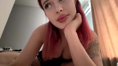 Lilith join my fan club boys online show from May 26, 8:31 am