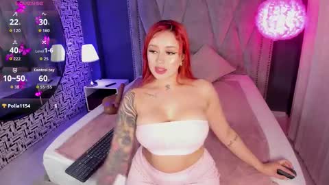 PaIIgePeach online show from March 23, 5:40 pm