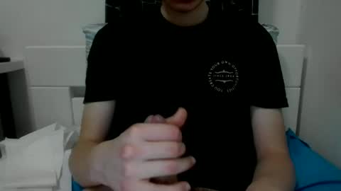 pere online show from June 12, 3:44 pm