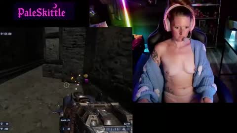 Snapshot of paleskittle chatting on September 24, 3:24 am Pale Skittle online show from September 24, 3:24 am