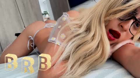  . online show from February 25, 9:15 pm