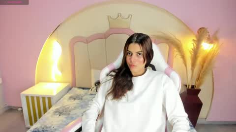 Princess Pamela  online show from April 25, 10:39 am