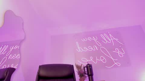 Manuela online show from February 26, 4:19 am