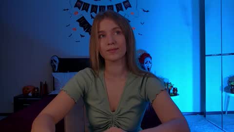 Pamela Blair online show from October 24, 7:25 pm