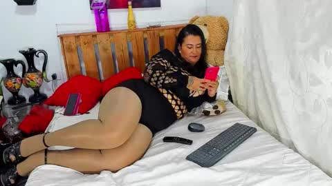 Snapshot of pamelaruiizz3 chatting on September 14, 8:10 pm Pamela online show from September 14, 8:10 pm