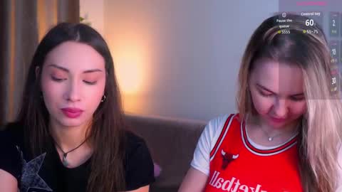 daniella online show from April 8, 5:16 pm