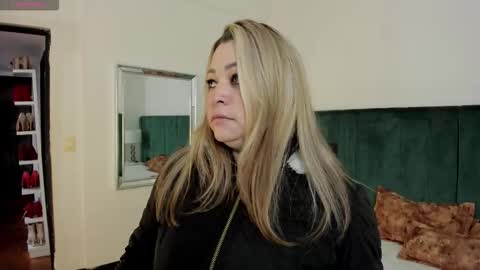 PANDORA  online show from February 1, 12:02 pm