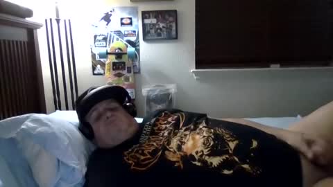 panos online show from March 5, 10:11 am