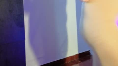 Paola Lyon online show from February 13, 7:50 pm