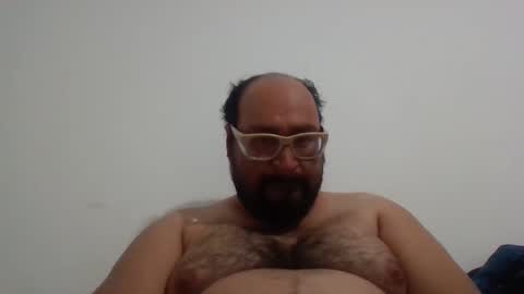 papi_adiel4 online show from January 14, 8:20 am