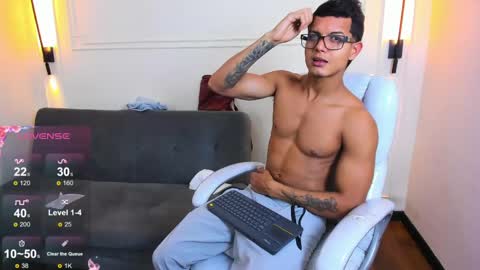 Ryan And Casper online show from June 1, 2:40 pm