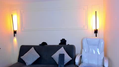 Ryan And Casper online show from October 3, 12:31 am