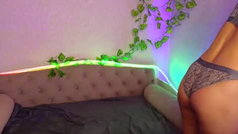 Snapshot of paradisepleasure_ chatting on February 21, 1:55 am Allie  Alex Thumbs up if you like us online show from February 21, 1:55 am