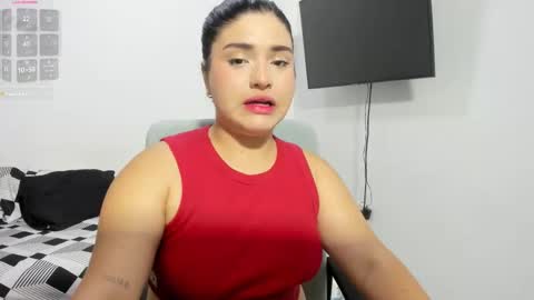 pareja_curiosa19 online show from March 15, 1:32 am