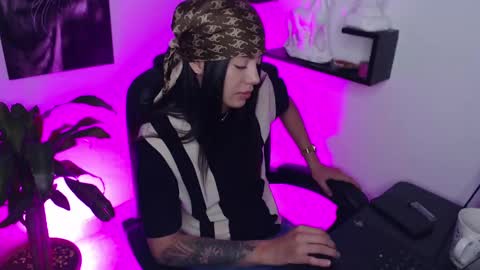 Paris D angelo online show from February 28, 2:42 am