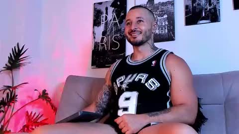 parker lavine online show from October 25, 2:23 am