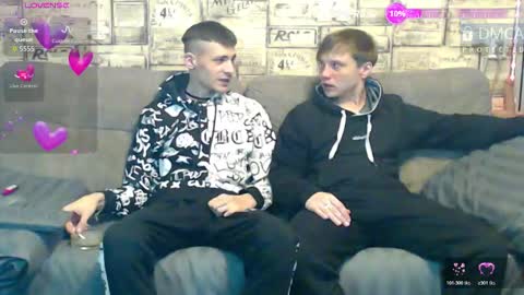 Max tall dark-haired guy with tattoos and Phil blond-haired online show from March 13, 12:58 am