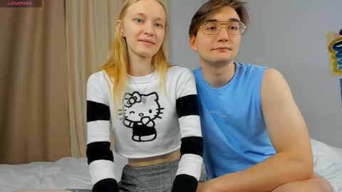 We Katrin and Moris online show from November 25, 1:32 pm
