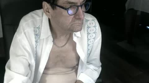 Bob online show from April 15, 3:04 pm