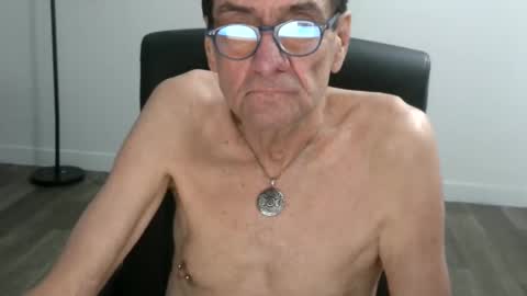 Bob online show from November 15, 3:35 pm