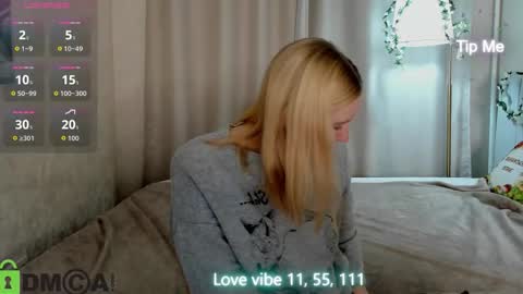 patr1cia_hart online show from January 13, 1:02 am