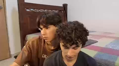 patri_ck_villa online show from October 17, 10:03 pm