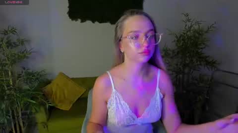 Patricia online show from June 25, 9:14 am