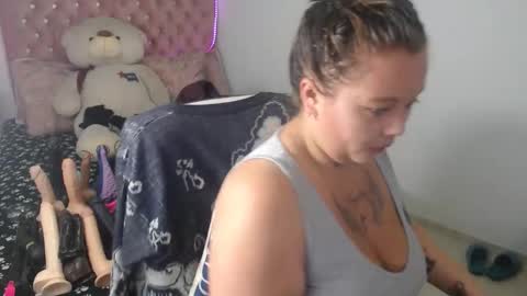 patty squirt87 online show from November 28, 2:30 am