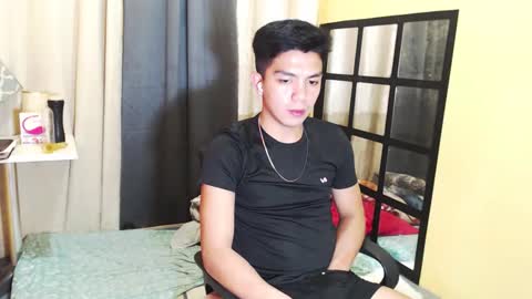 MrBigPaul online show from February 20, 10:34 pm