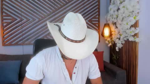 Paul Rivera online show from September 22, 8:13 pm