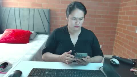 paula__117 online show from March 21, 7:07 pm