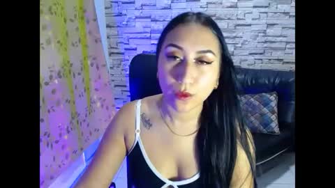 paula ross online show from May 6, 1:00 am