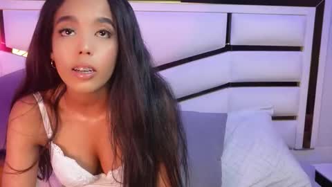 Paulina  online show from March 27, 3:12 am