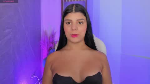 Paulina Belle online show from May 11, 1:40 pm