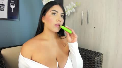 Paulina online show from January 5, 5:27 pm