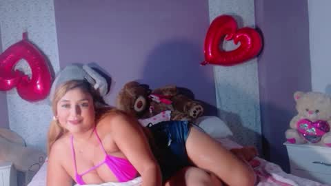 paulina online show from February 27, 6:55 pm