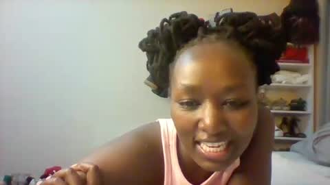 pauline19932016 online show from November 2, 7:14 pm