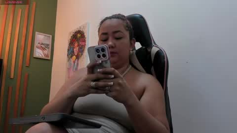 ana paula online show from April 11, 5:17 pm