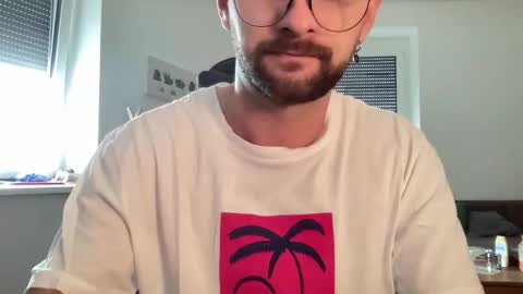 love bush online show from October 5, 9:50 am