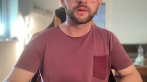 love bush online show from September 14, 9:11 am