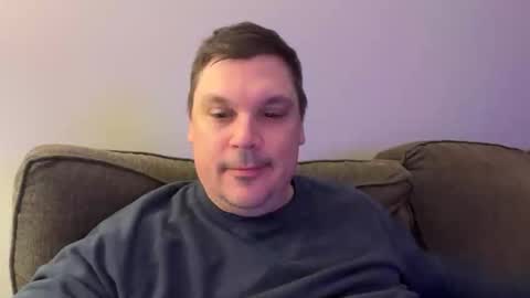 paulyg161 online show from April 11, 6:40 am