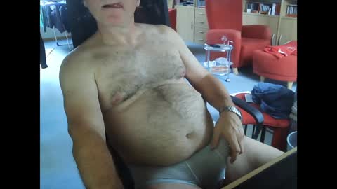 Pavlov aka Peter online show from December 16, 9:46 am