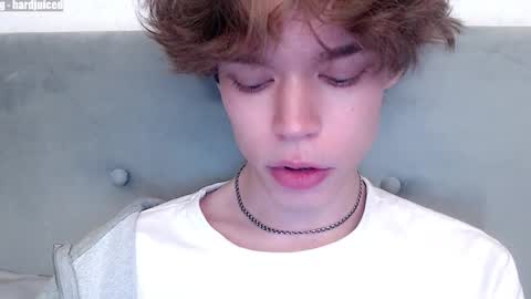 pawclaw online show from March 20, 12:26 am