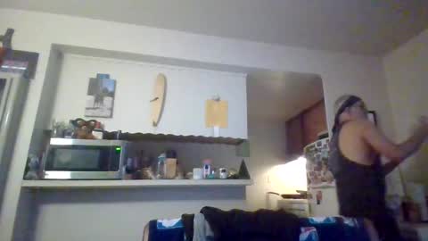 pawgkiller online show from September 19, 2:37 am