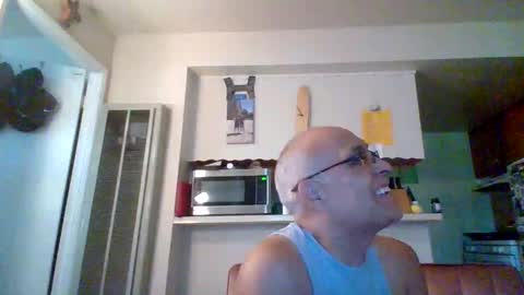 pawgkiller online show from April 2, 10:06 pm