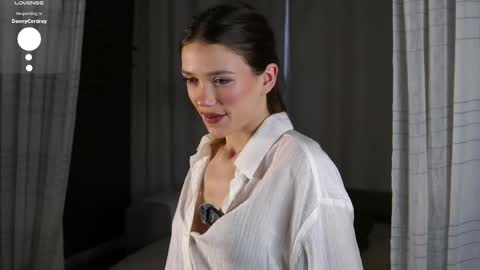 Sexy Mila online show from May 7, 7:04 am