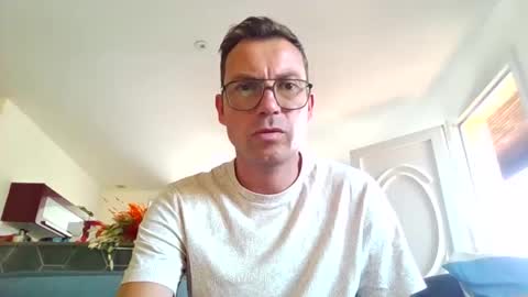 pchittt online show from September 17, 11:24 am