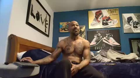 Phenomenal online show from January 9, 6:46 pm